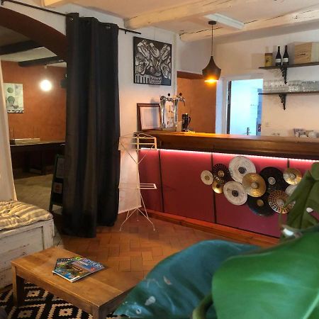 Auberge Lou Caleou Venejan Bagian luar foto