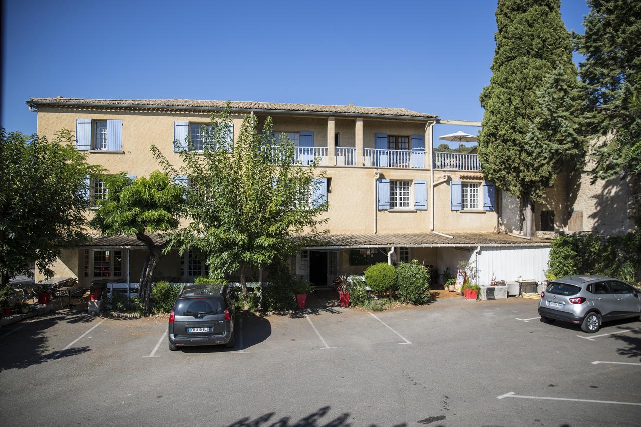 Auberge Lou Caleou Venejan Bagian luar foto