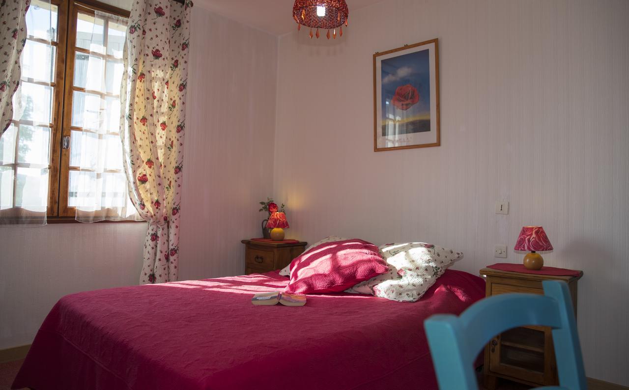Auberge Lou Caleou Venejan Bagian luar foto