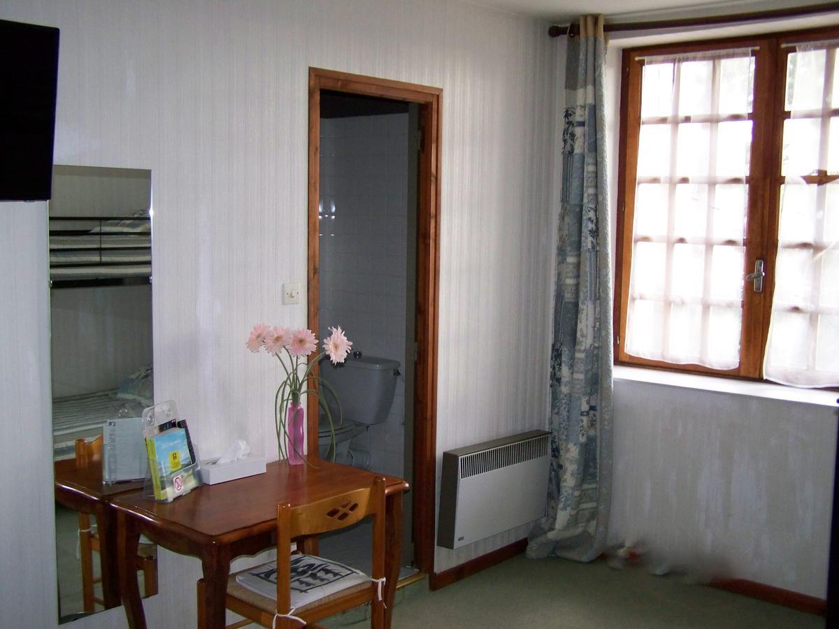 Auberge Lou Caleou Venejan Bagian luar foto